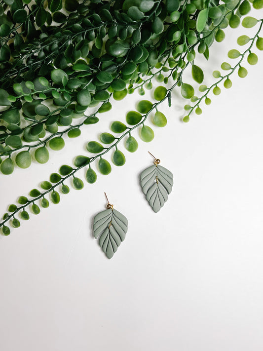 Haylee Foliage Dangle - Sage